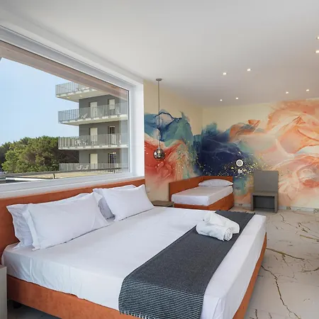 Cola Frontemare Hotell 3*