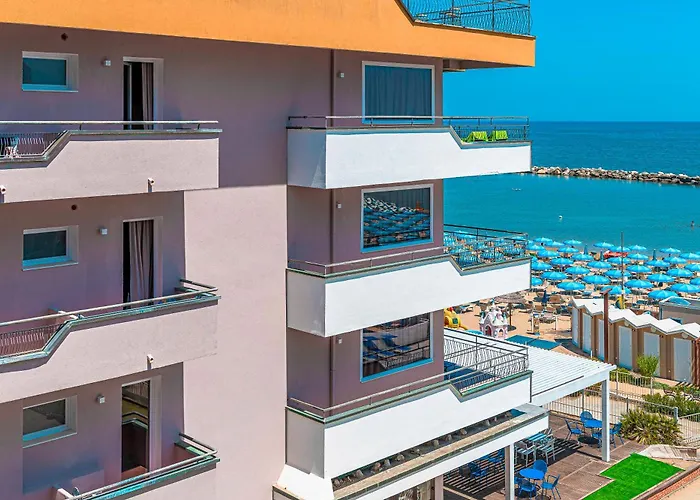 Cola Frontemare 3* Bellaria-Igea Marina