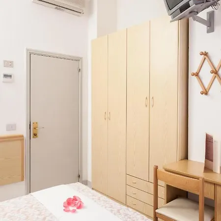 Cola 3* Bellaria-Igea Marina