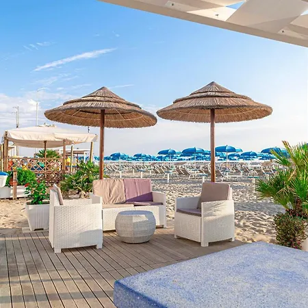 Ξενοδοχείο Cola Frontemare Μπελάρια-Ιτζέα Μαρίνα