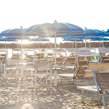 Hotel Cola Frontemare Bellaria-Igea Marina