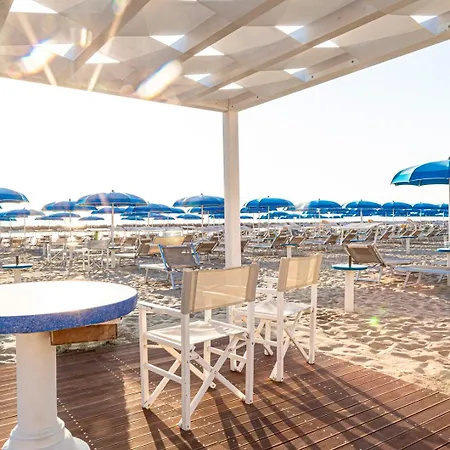 Hotel Cola Frontemare Bellaria-Igea Marina