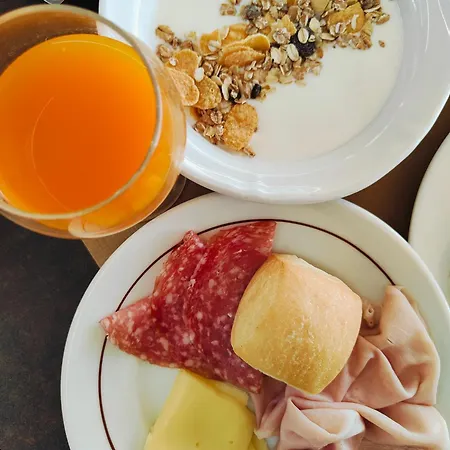 Ξενοδοχείο Cola Frontemare