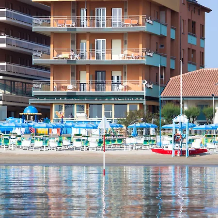 Cola Frontemare Ξενοδοχείο Μπελάρια-Ιτζέα Μαρίνα