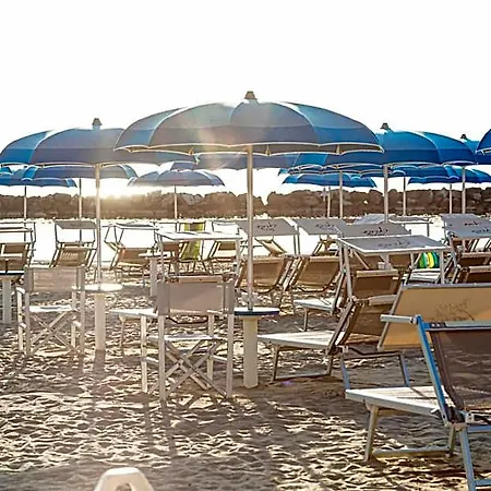 Hotel Cola Frontemare Bellaria-Igea Marina