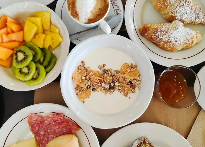 Hotel Cola Frontemare 3*