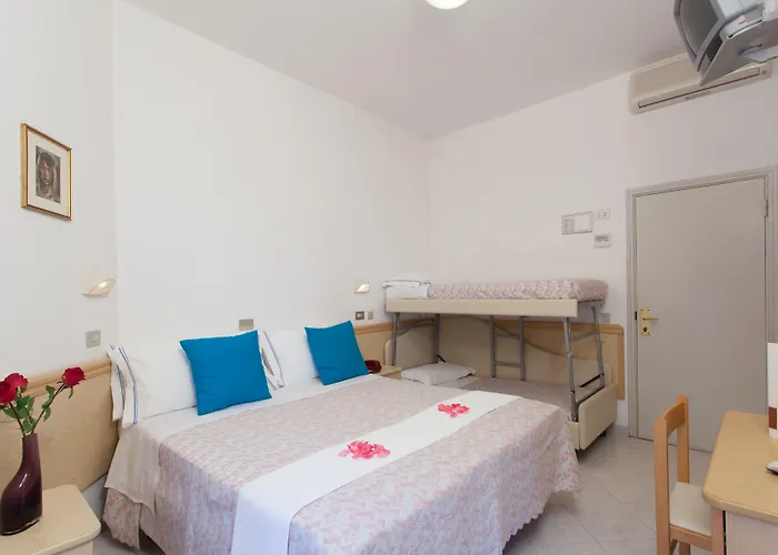 Hotel Cola Frontemare 3*